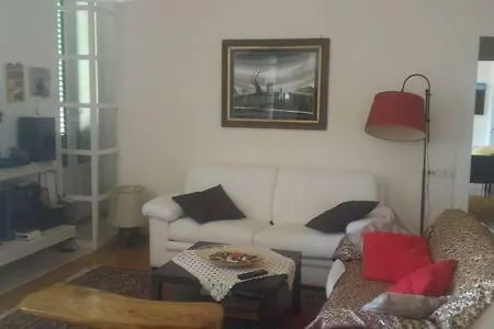 Casa Con Vista Sassi